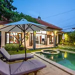 Sunny Villa Seminyak